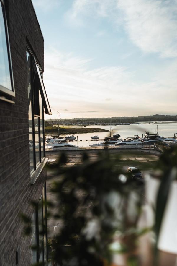 Poole Quay Sea Views Apartment No 3 ภายนอก รูปภาพ